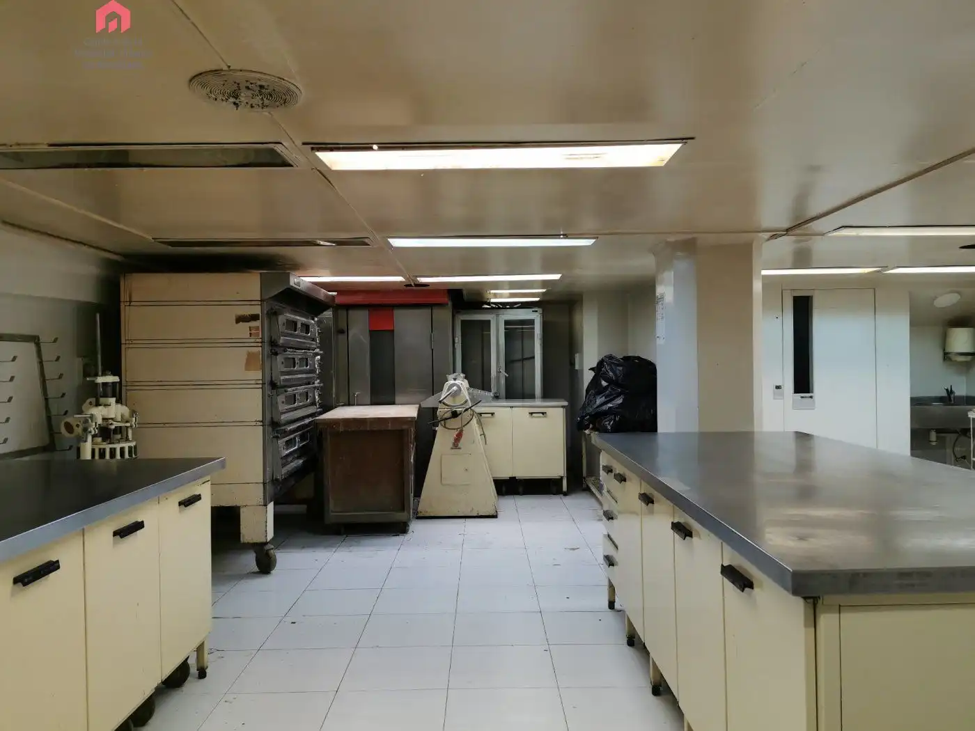 Local comercial en venda a Calle LLUIS COMPANYS 5, imagen 10