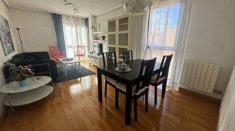 Foto 2 de Apartament de lloguer a Calle Miguel Delibes, Covaresa, Valladolid Capital