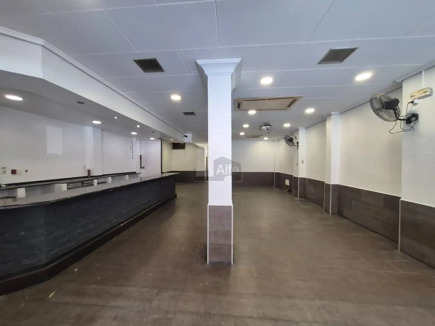 Local de alquiler en Tavernes Blanques con Aire acondicionado y Calefacción