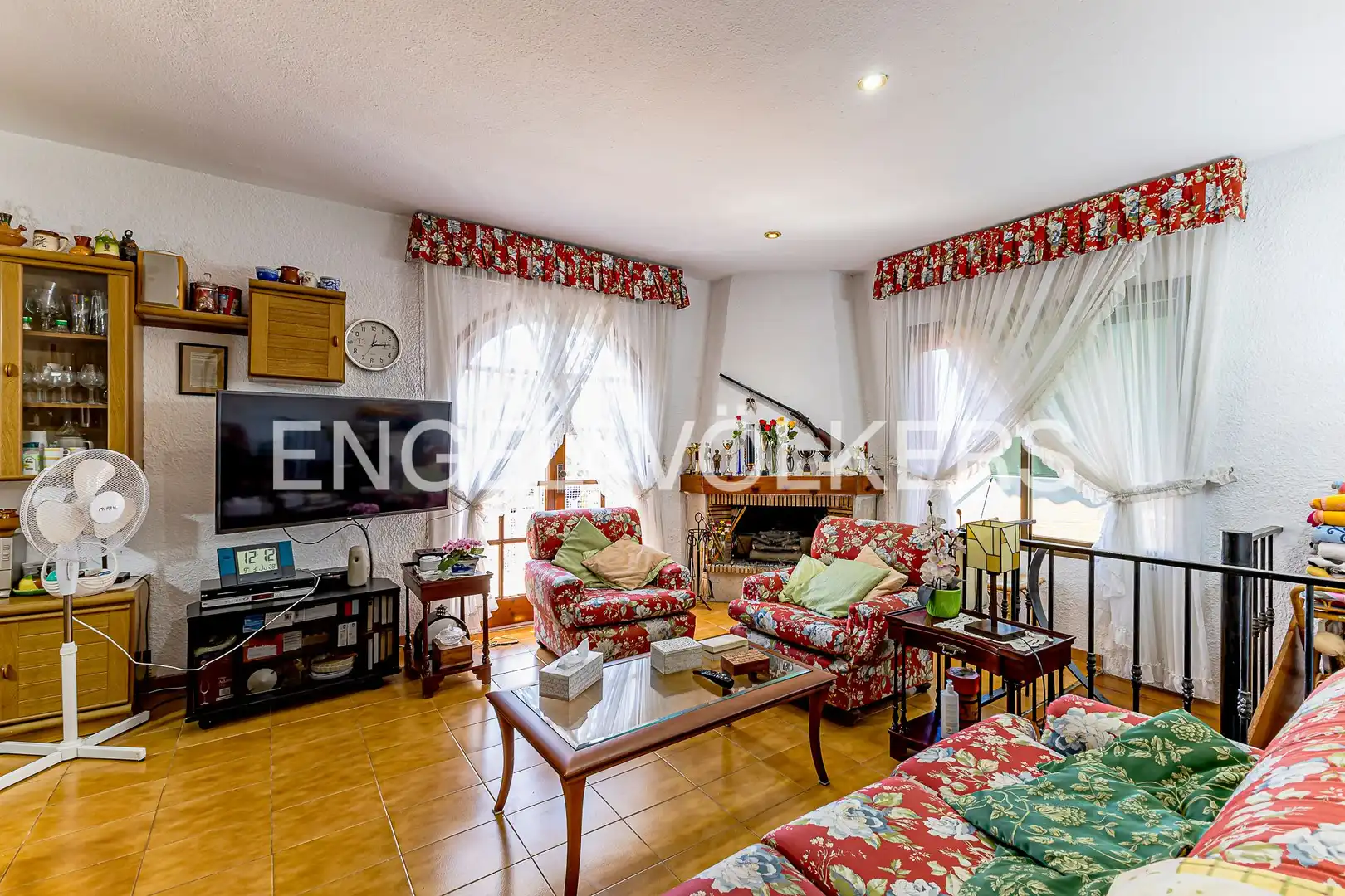 Sala de estar de Casa adosada en venta en Tarragona con Calefacción, Jardín privado y Terraza
