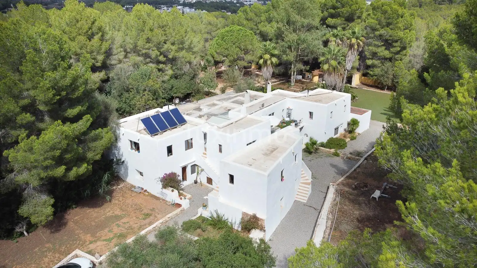 Xalet amb jardí en venda a Santa Eulària, imagen 2