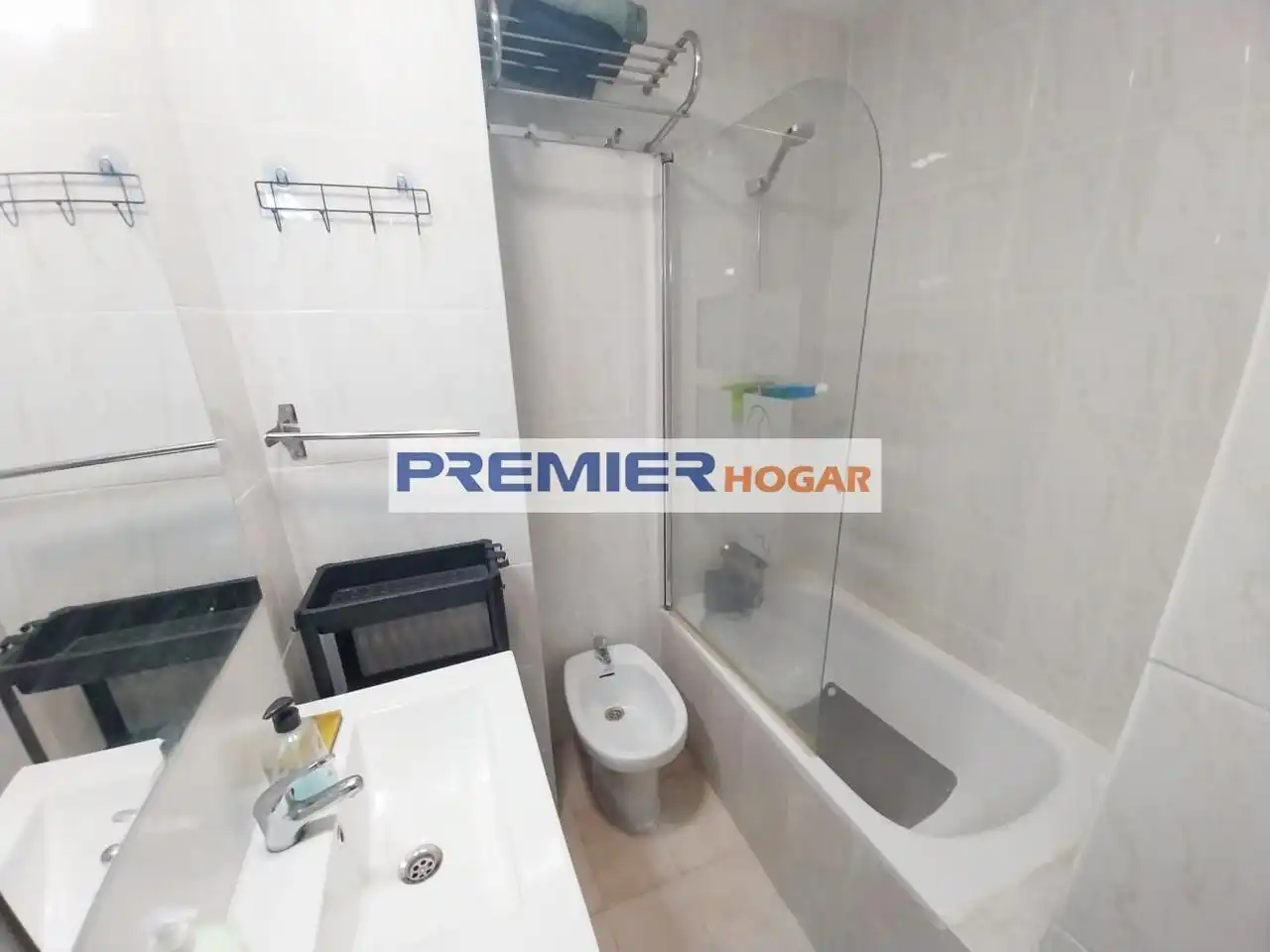 Baño de Piso de alquiler en Madrid con Aire acondicionado, Calefacción y Terraza