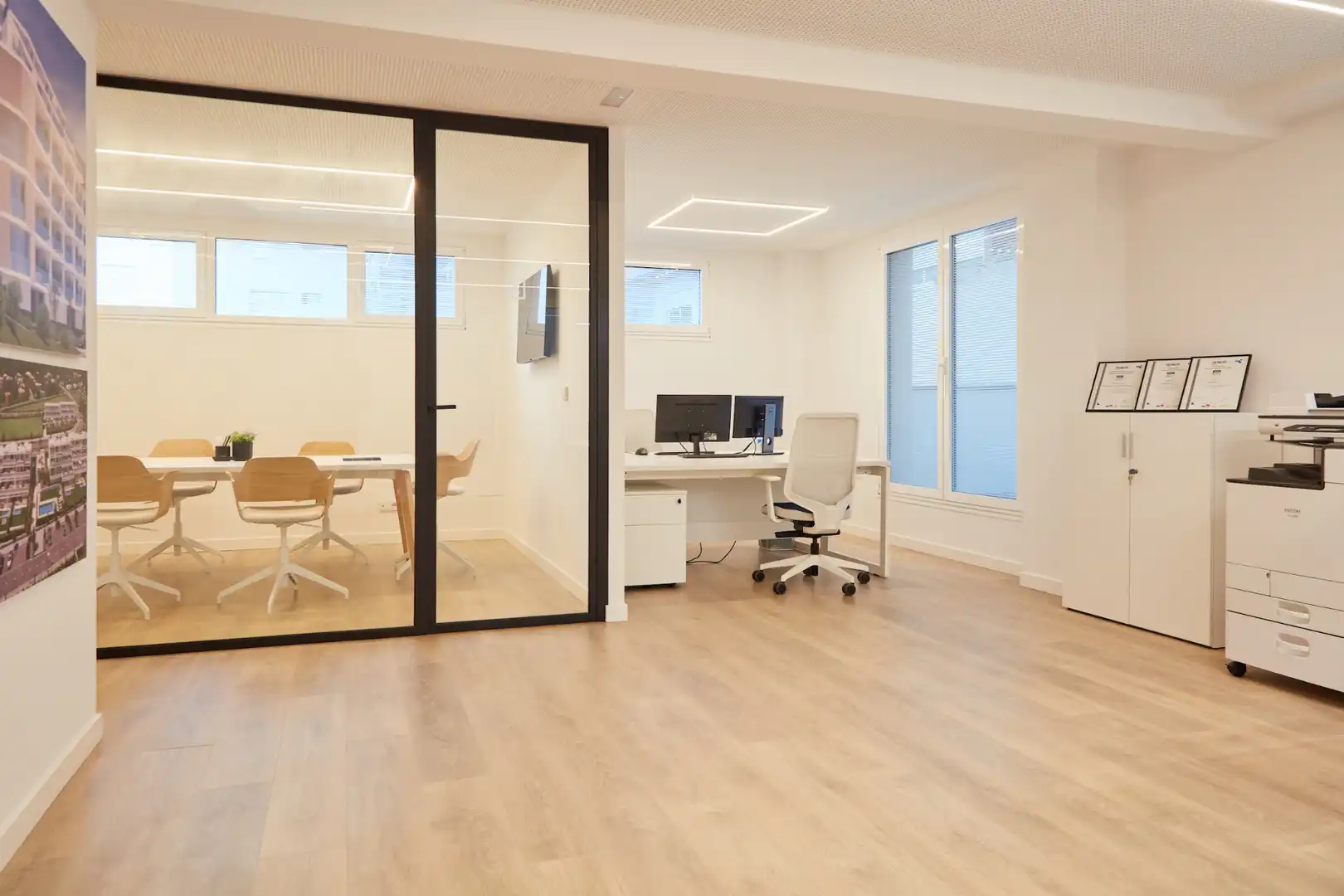 Büro zum Verkauf in Vigo  mit Klimaanlage, Heizung und Möbliert