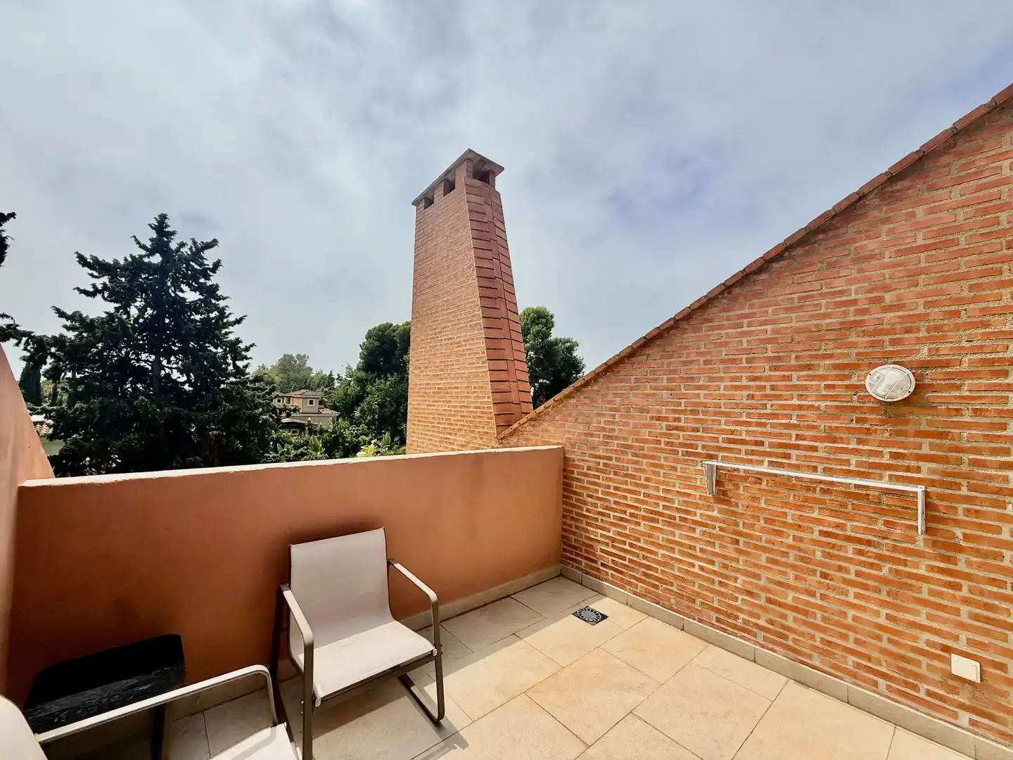 Terrassa de Casa adosada de lloguer en Marbella amb Terrassa, Piscina i Piscina comunitària