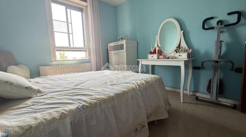 Foto 4 de Piso en venta en Orcasitas, Madrid Capital