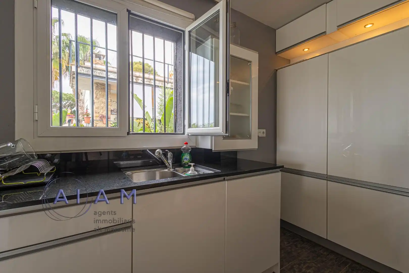 Kitchen of Houses for sale in Santa Susanna  with Air Conditioner, Heating and Private garden