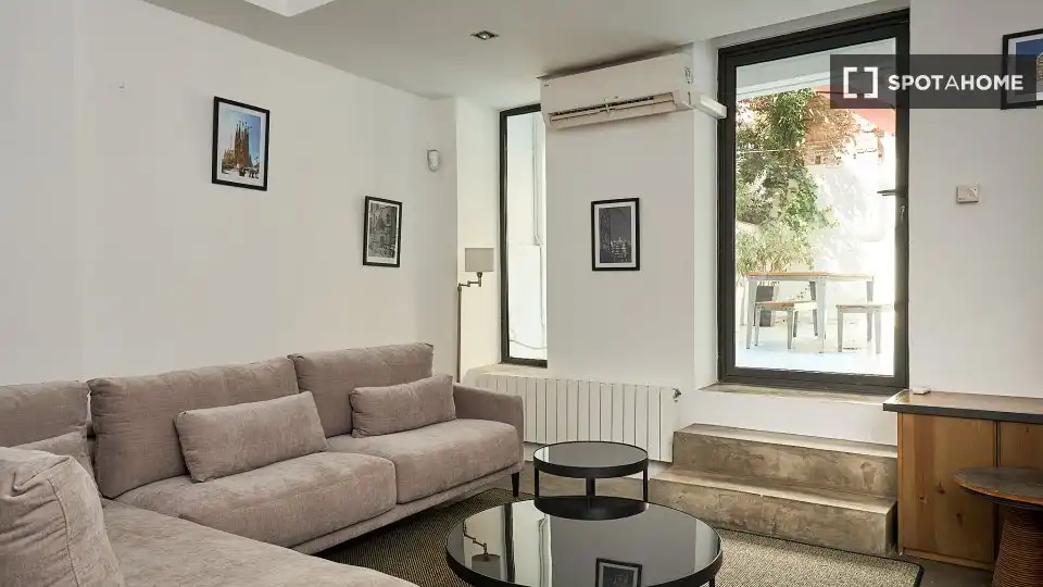 Appartamento con terrazza in affitto a Gràcia, imagen 11