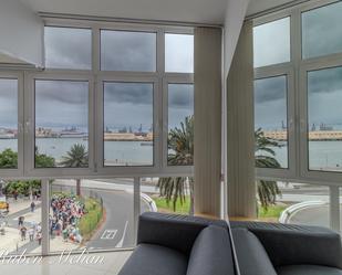Sala d'estar de Apartament de lloguer en Las Palmas de Gran Canaria amb Aire condicionat