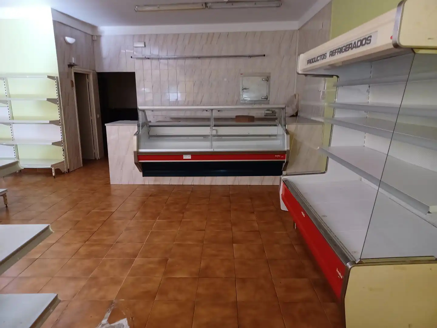 Local en venta en Colera