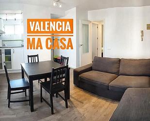 Exterior view of Flat to rent in  Valencia Capital  with Air Conditioner and Furnished