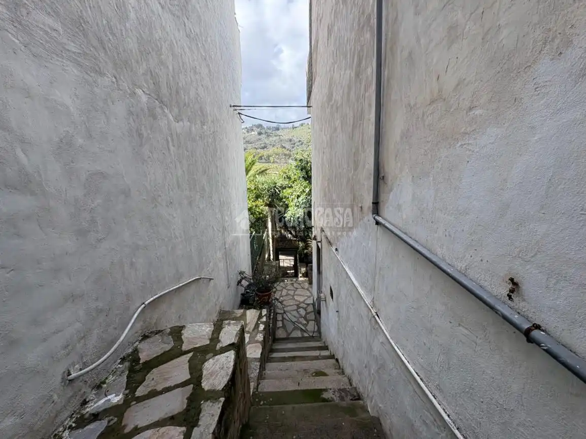 Vista exterior de Casa o chalet en venta en Teror con Terraza y Balcón