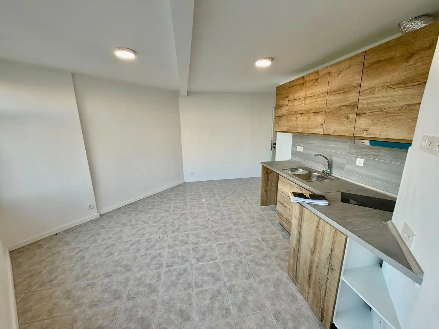 Kitchen of Flat for sale in Fuengirola  with Air Conditioner, Heating and Community pool
