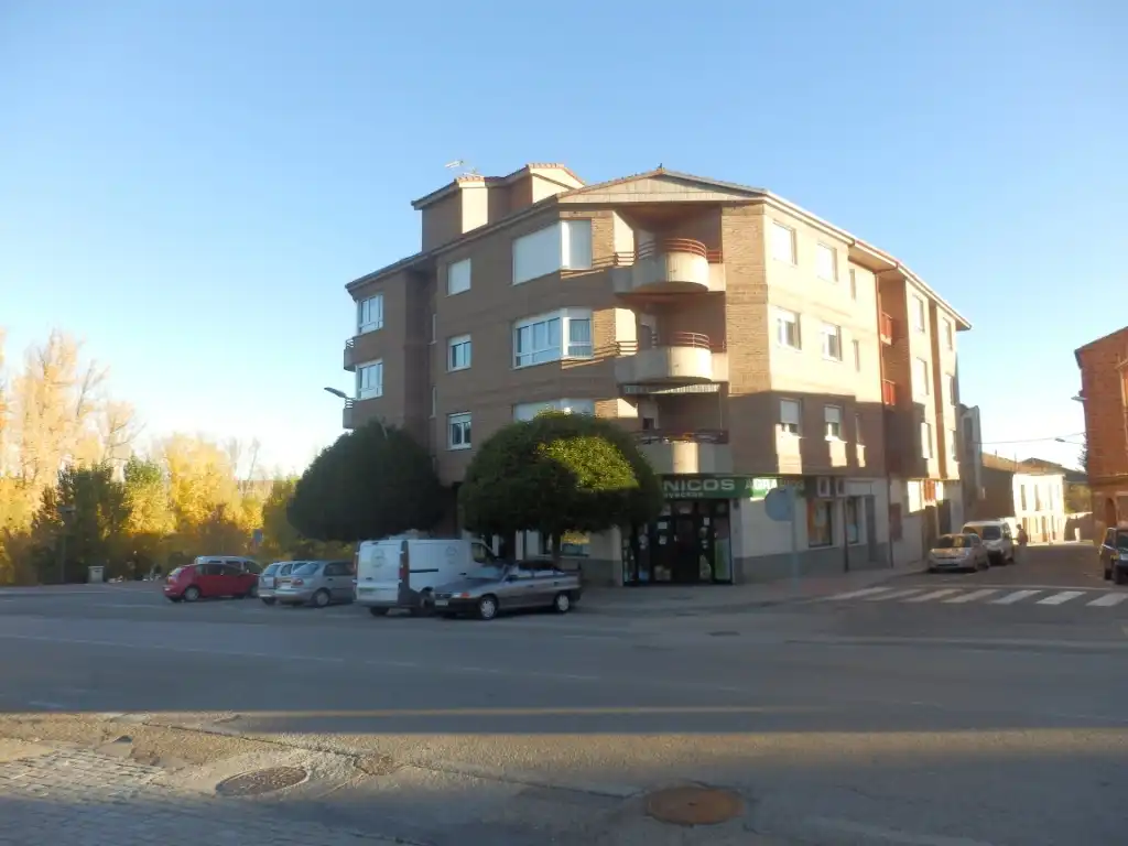 Vista exterior de Garaje en venta en Almazán
