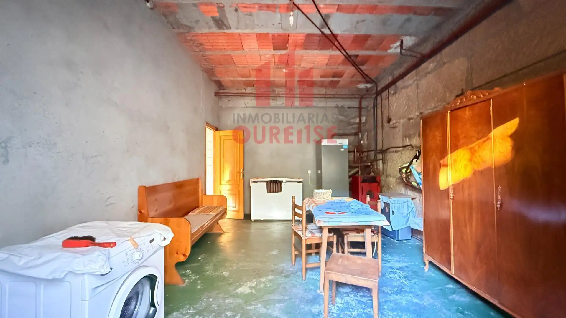 Houses for sale in Trasmiras, Ourense