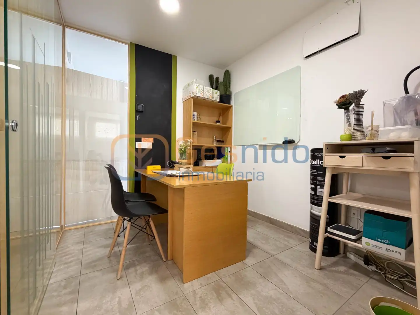 Commercial properties for rent in Segovia  with Air Conditioner