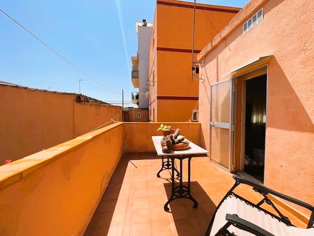 Terrace of Flat for sale in Badalona  with Air Conditioner, Heating and Oven