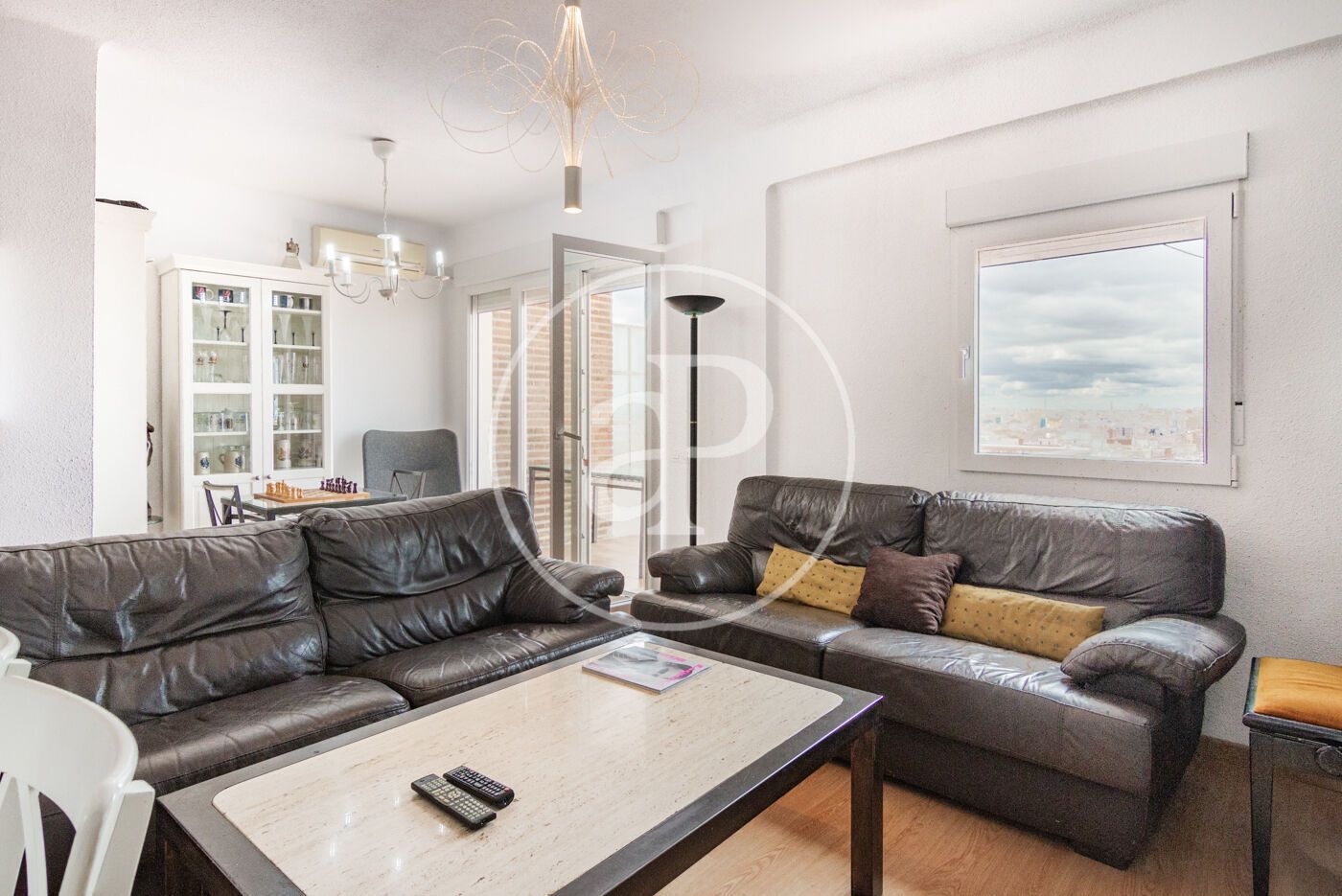 Living room of Flat to rent in  Madrid Capital  with Air Conditioner, Heating and Terrace