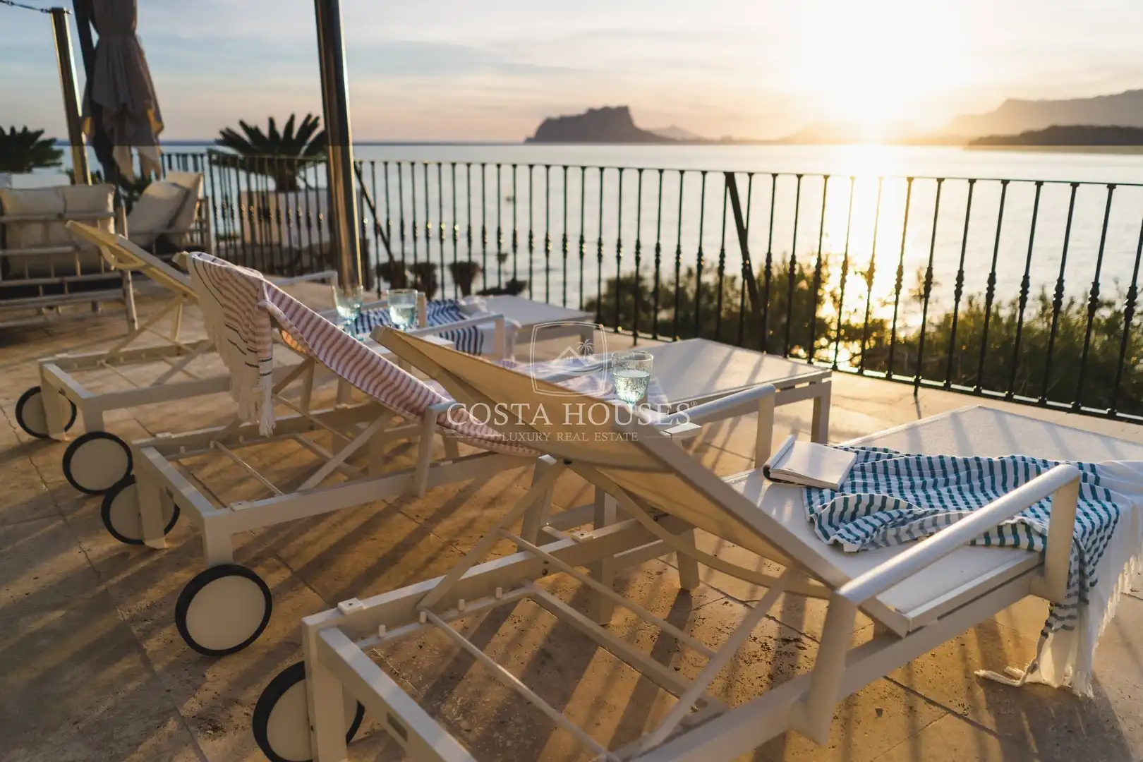 Terrace of Houses for sale in Moraira  with Air Conditioner, Private garden and Terrace