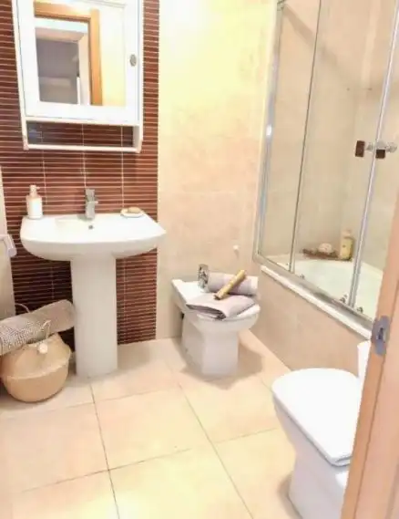 Bathroom of Apartments for rent in Vélez-Málaga  with Community pool