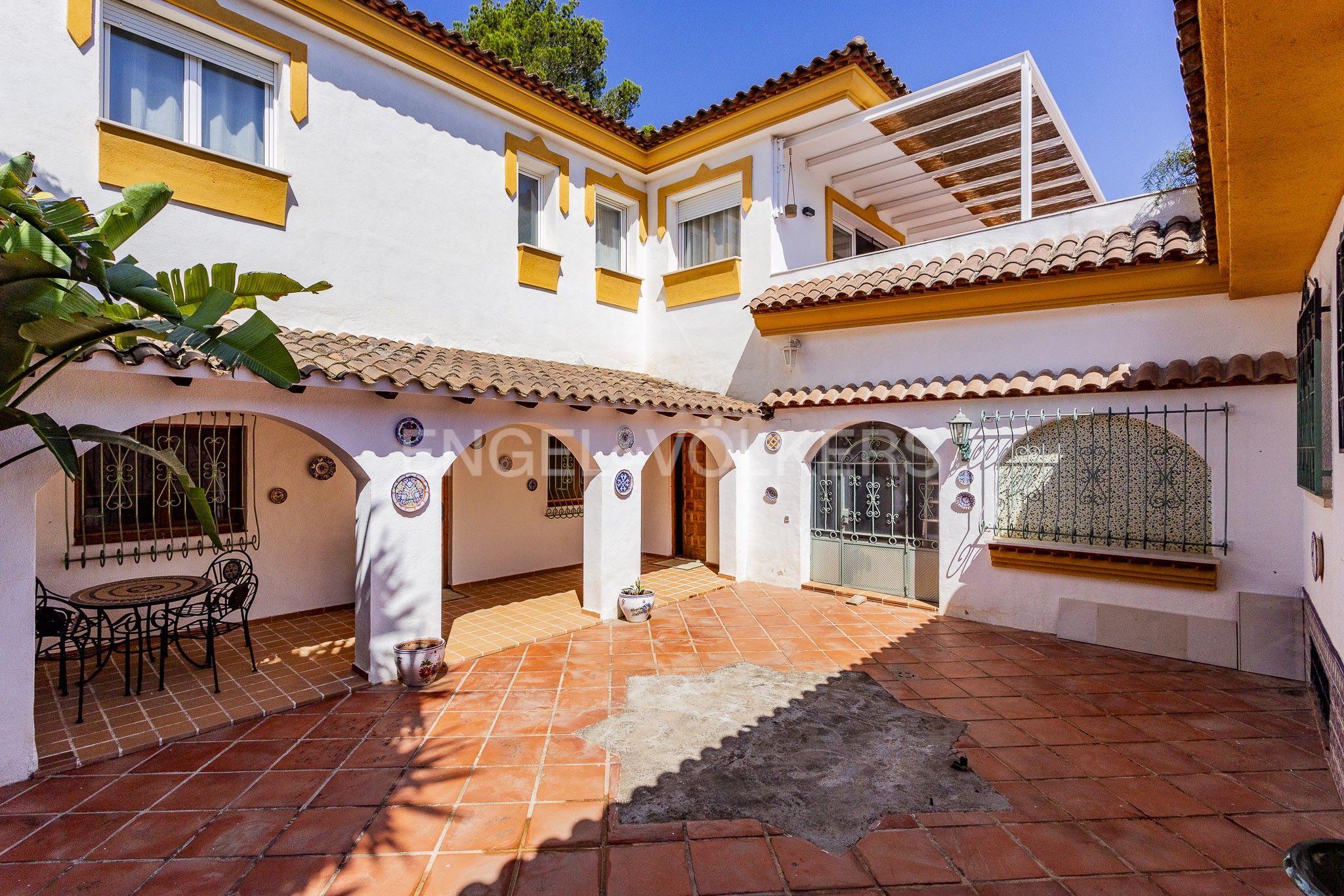 Exterior view of House or chalet for sale in Vila-rodona  with Air Conditioner, Heating and Private garden