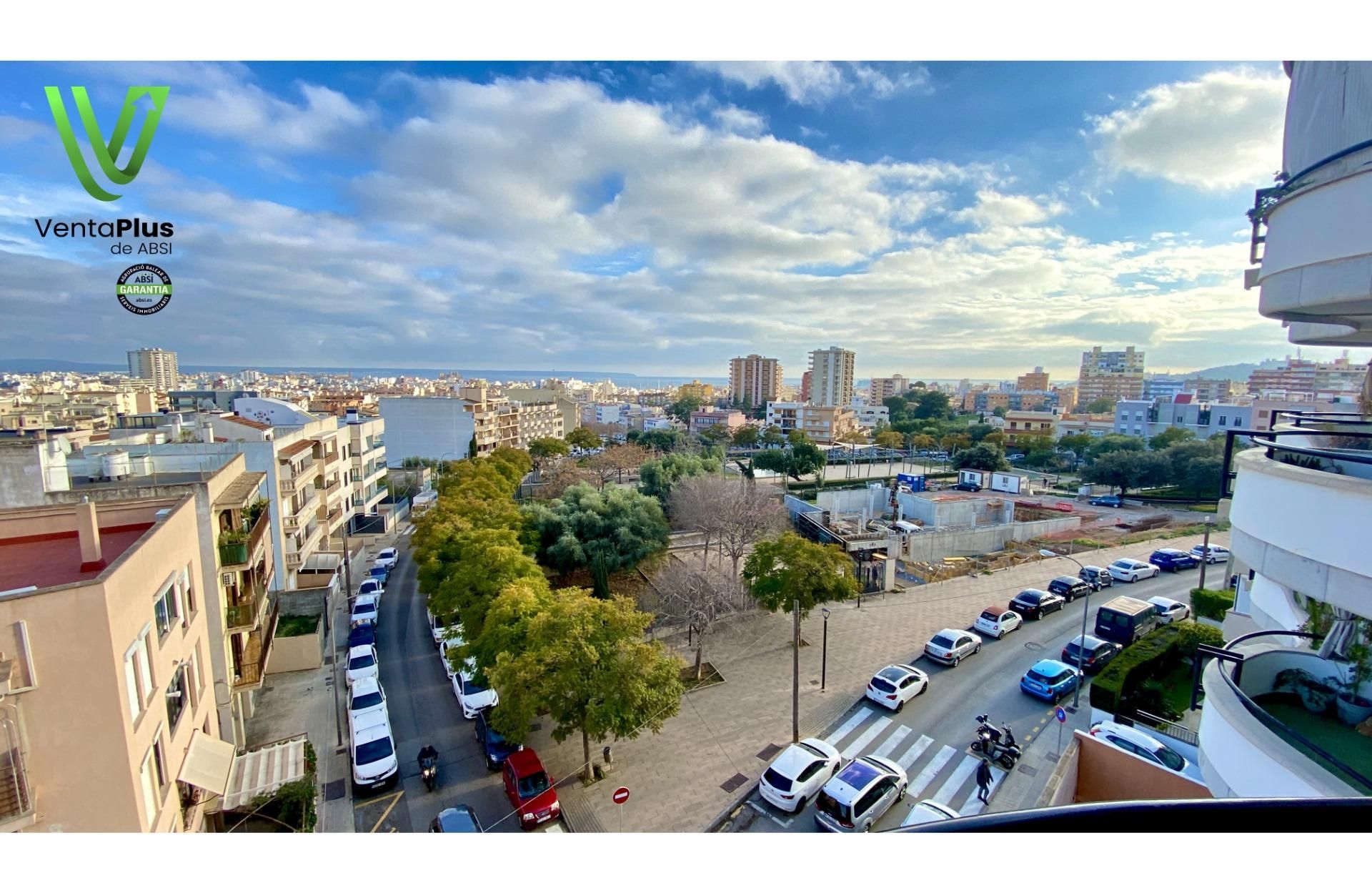 Exterior view of Flat for sale in  Palma de Mallorca  with Air Conditioner, Heating and Terrace