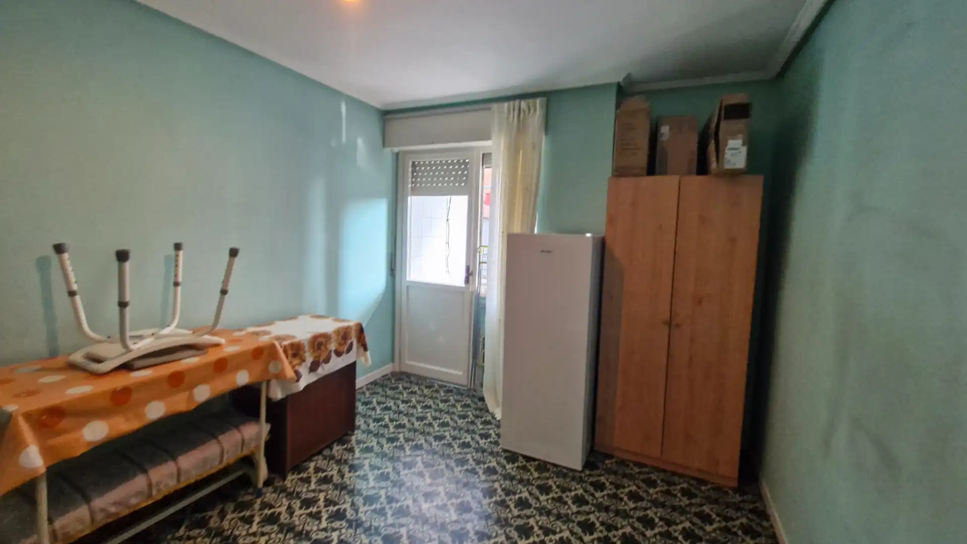 Kitchen of Flat for rent in Santurtzi   with Heating, Terrace and Furnished