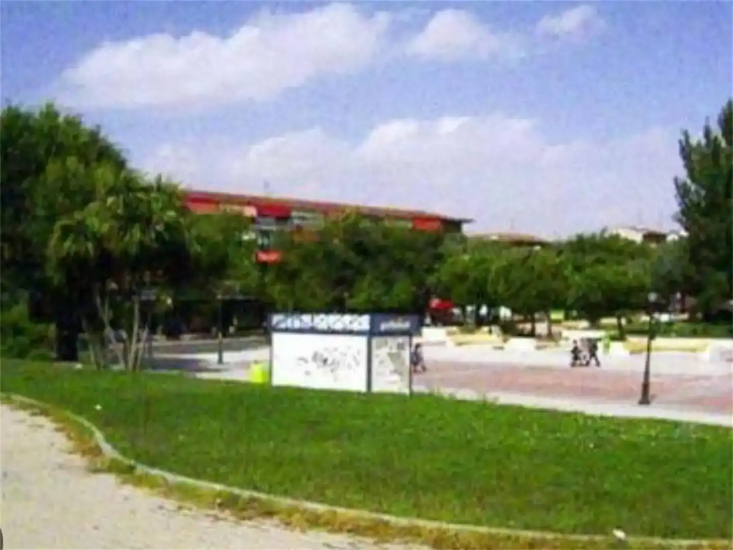 Vista exterior de Garatge en venda en Getafe