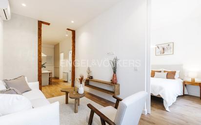 Living room of Apartment for sale in  Madrid Capital  with Heating and Balcony