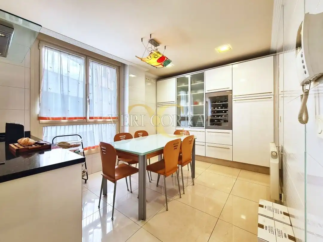Kitchen of Flat for sale in Oviedo   with Heating, Terrace and Storage room