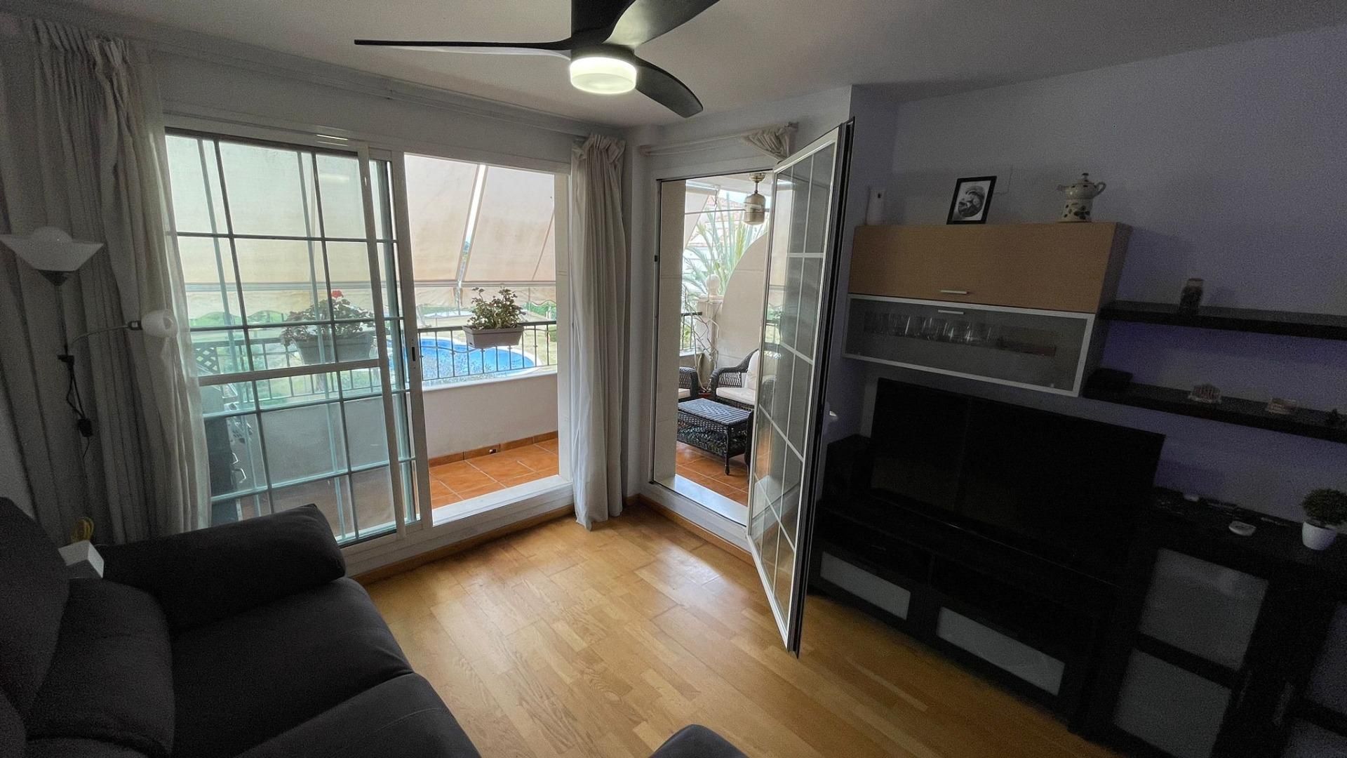 Sala de estar de Ático en venta en Bétera con Aire acondicionado, Calefacción y Jardín privado