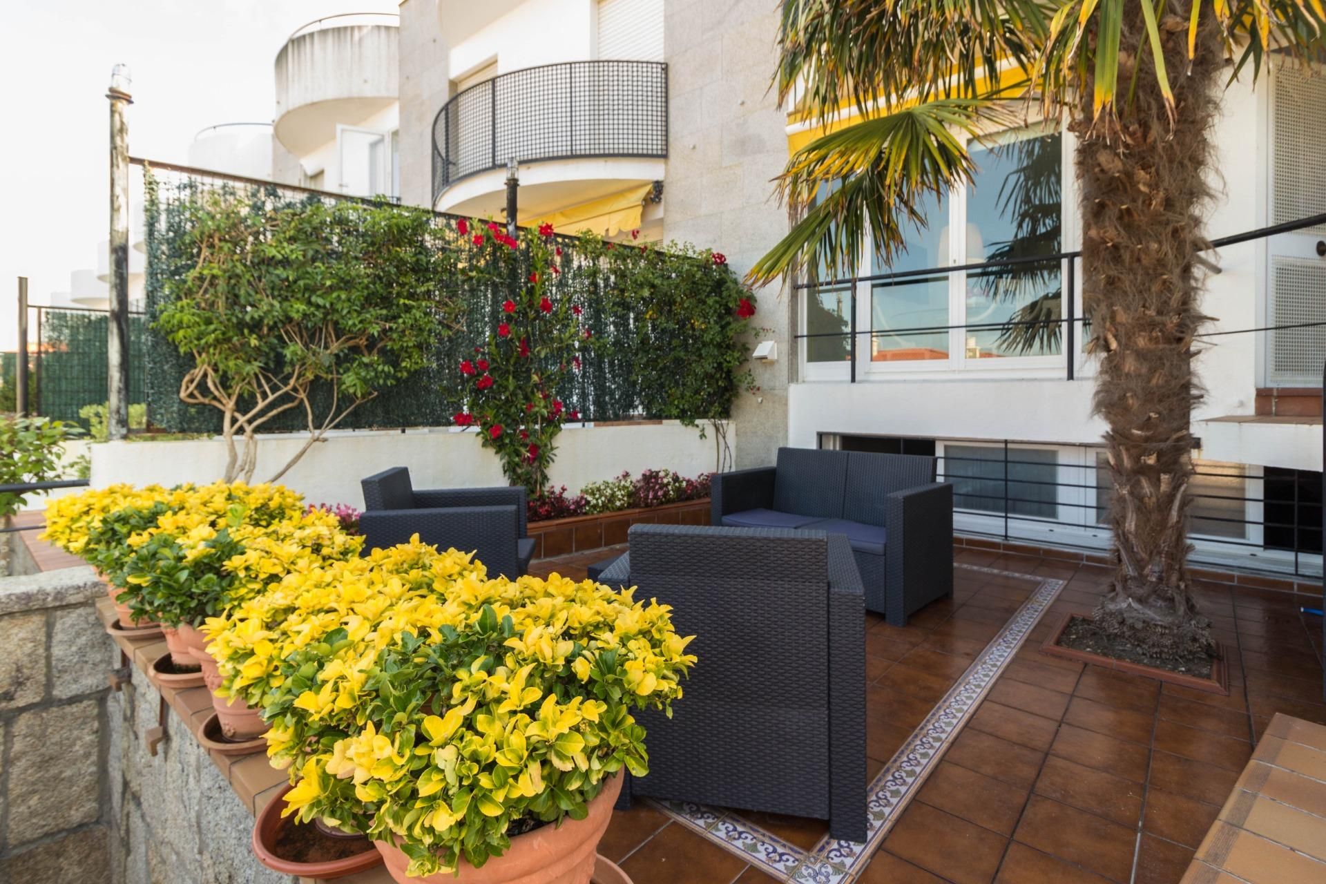 Terrassa de Casa o xalet en venda en Sanxenxo amb Calefacció, Jardí privat i Terrassa
