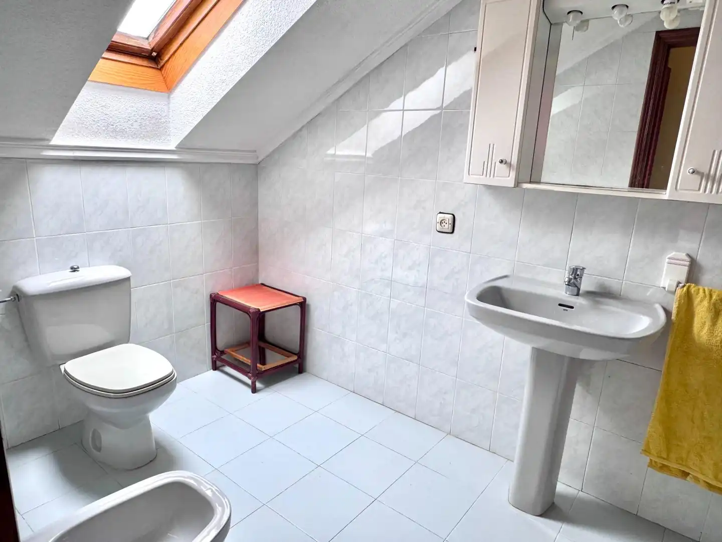 Baño de Dúplex en venta en Reocín con Calefacción, Trastero y Amueblado