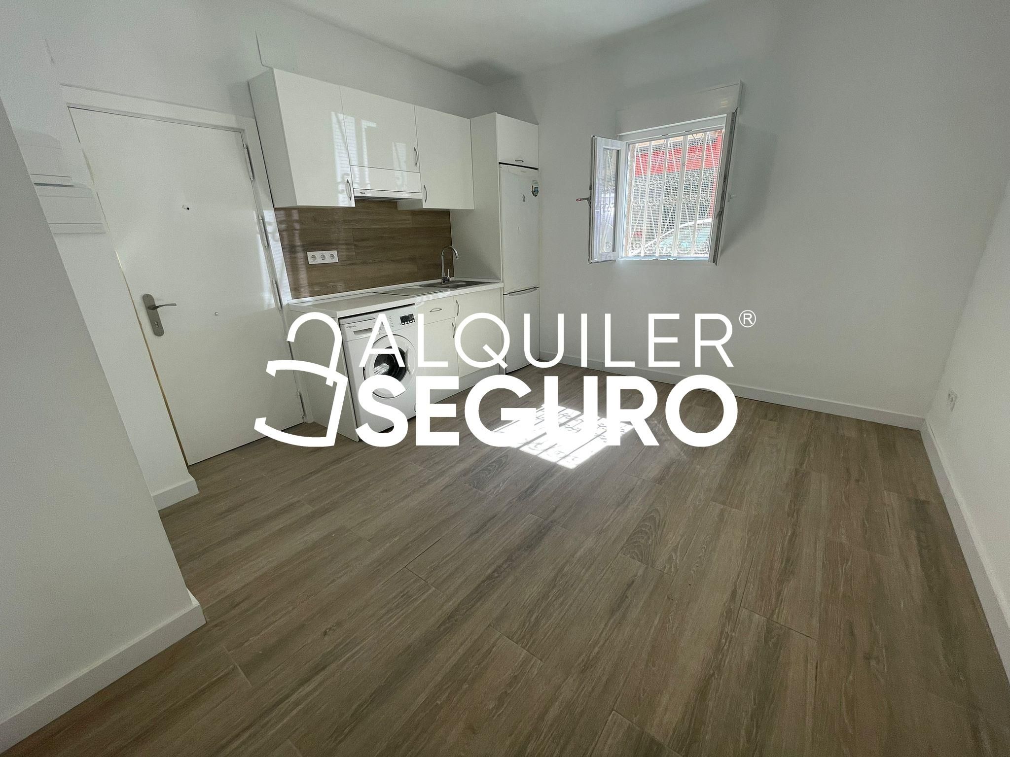 Habitación de Piso de alquiler en  Madrid Capital con Calefacción