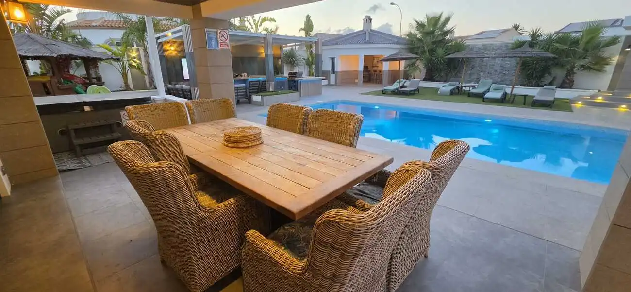 Casa con piscina en venta en Centro, imagen 6