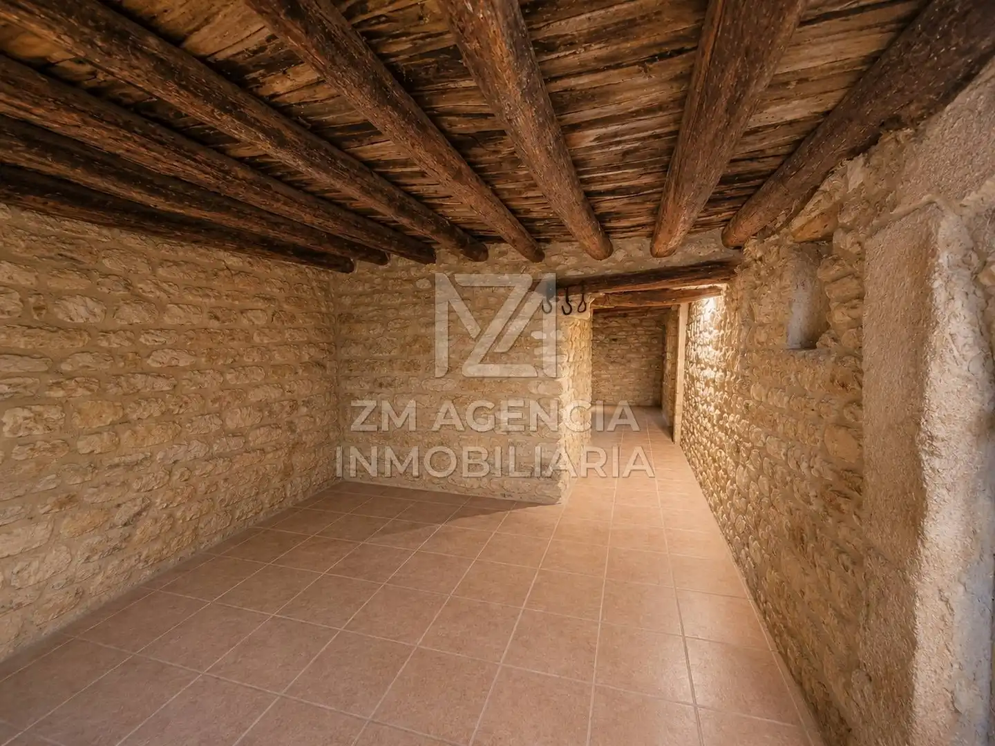 Finca rústica en venda en La Jana amb Jardí privat, Terrassa i Traster