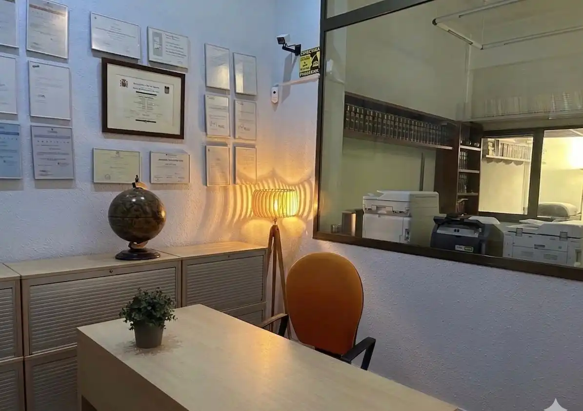 Office for rent in Barcelona  with Air Conditioner, Heating and Furnished