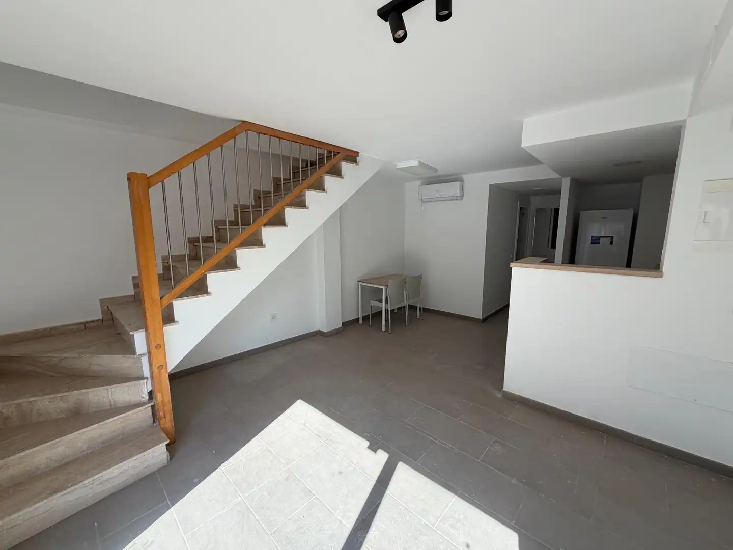 Attic for sale in Lleida  with Air Conditioner and Terrace