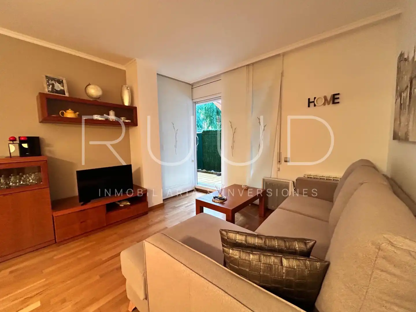 Garden of Flat for sale in Castelldefels  with Air Conditioner, Heating and Private garden