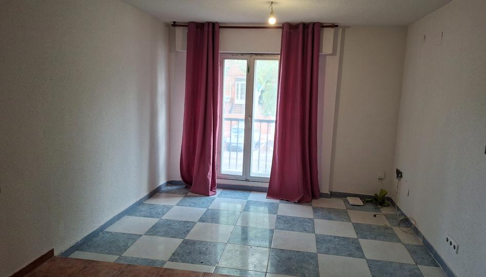 Foto 1 de Casa adosada en venda a Calle de la Siega, Velilla de San Antonio, Madrid