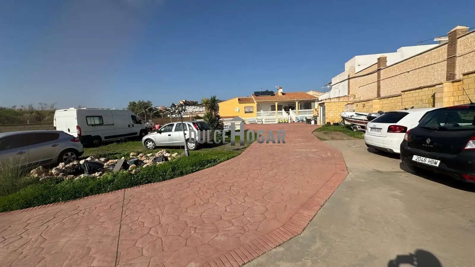 Vista exterior de Casa o chalet en venta en Rincón de la Victoria con Aire acondicionado, Jardín privado y Terraza