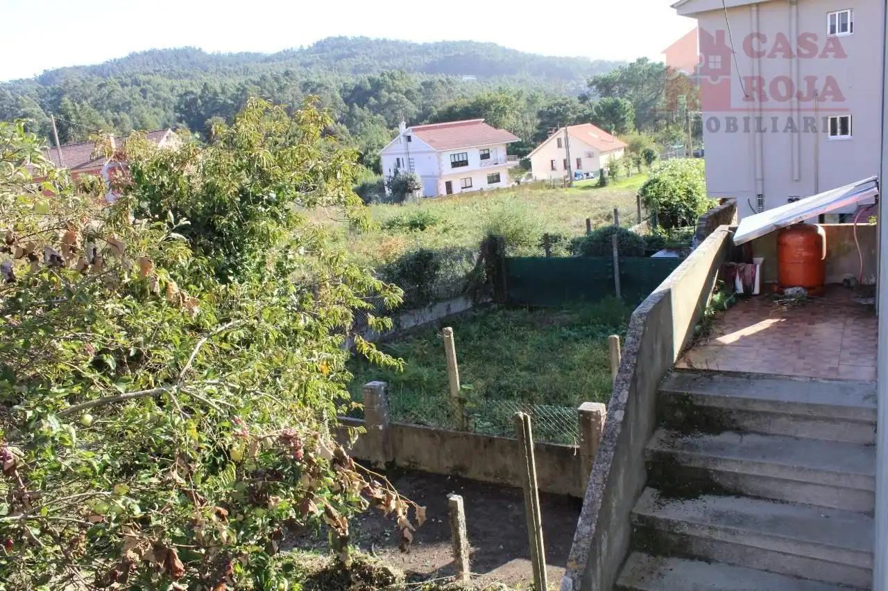 Casa o xalet en venda en Cangas  amb Traster