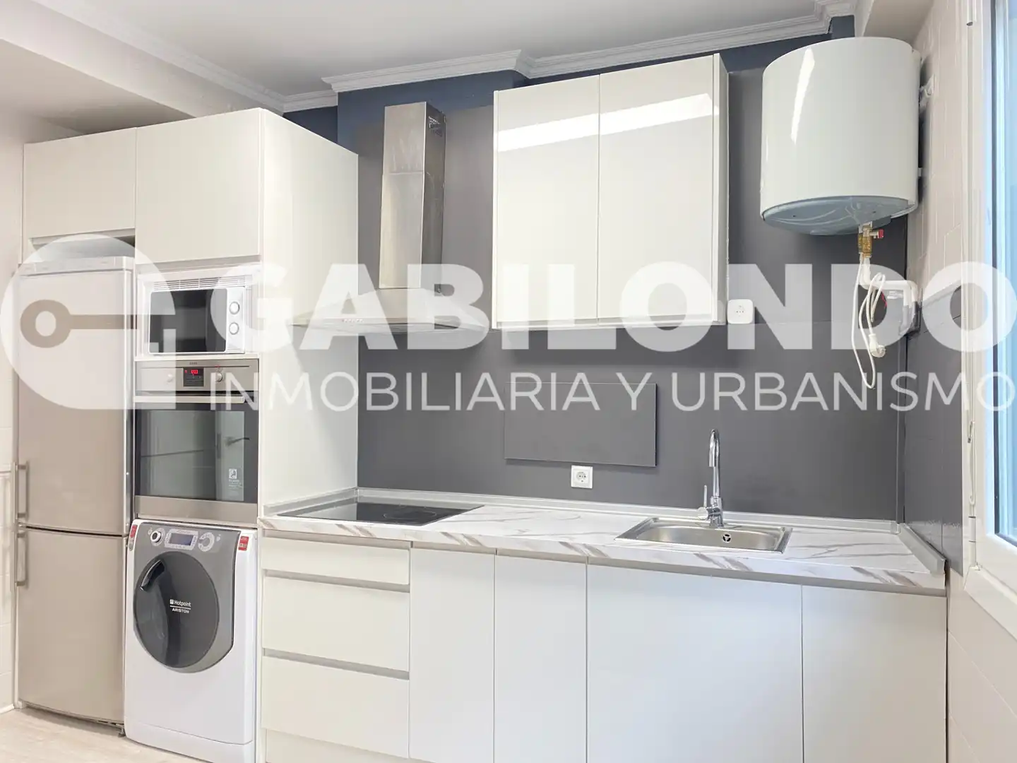 Cocina de Piso en venta en Elgoibar con Calefacción, Horno y Lavadora
