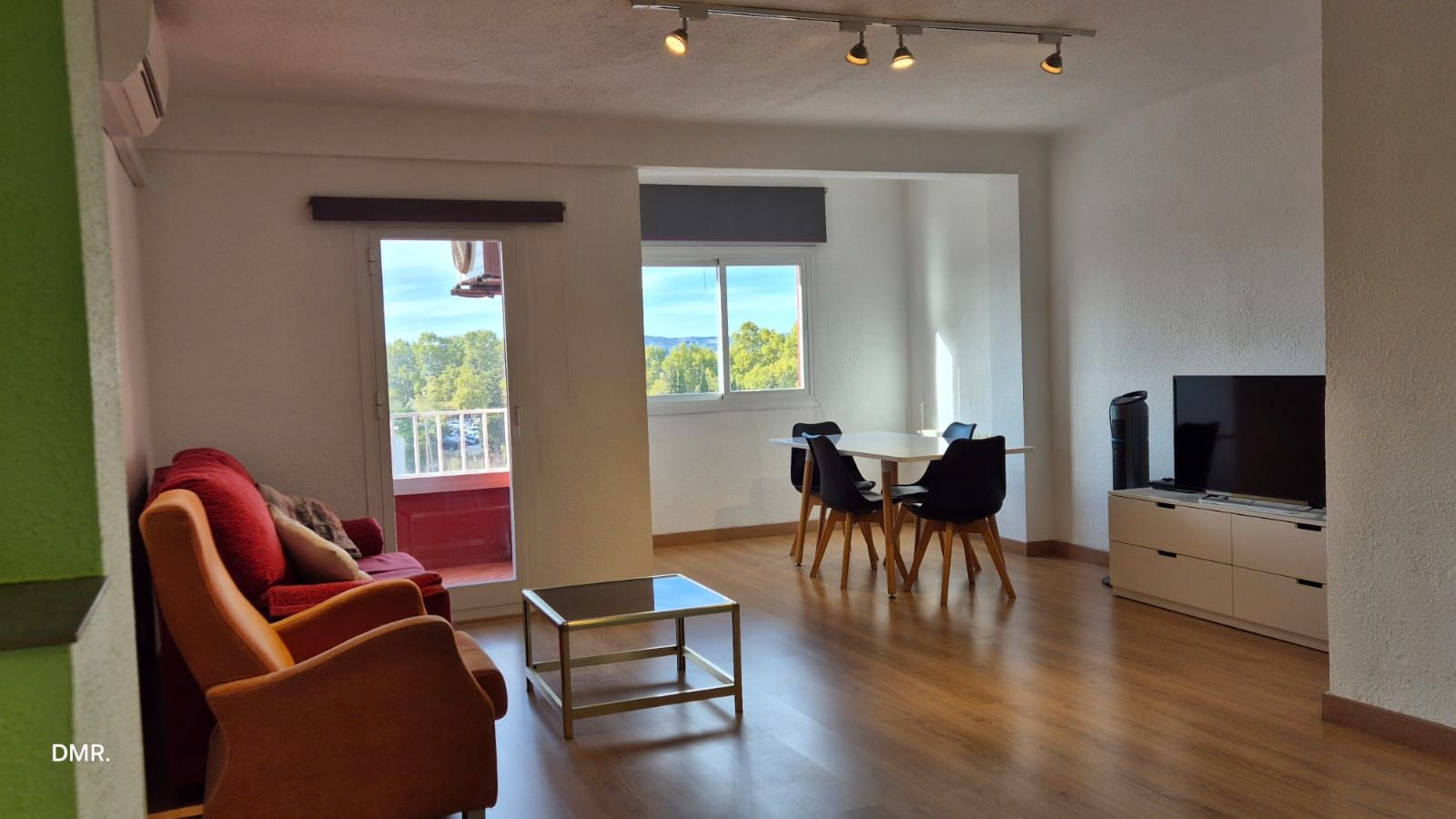 Sala d'estar de Pis de lloguer en  Lleida Capital amb Aire condicionat, Calefacció i Parquet
