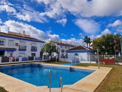 Exterior view of Single-family semi-detached for sale in Vélez-Málaga  with Air Conditioner and Terrace