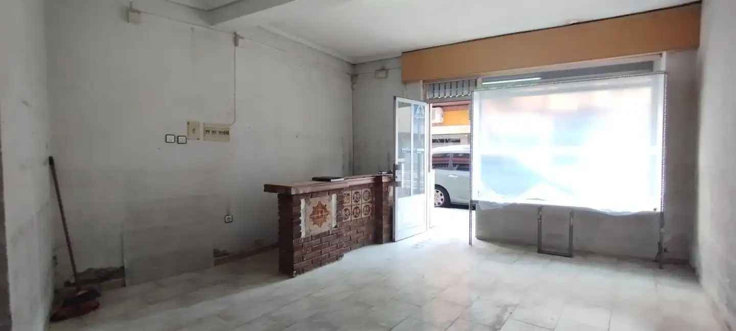 Local commercial à louer à De San Guillermo, imagen 8