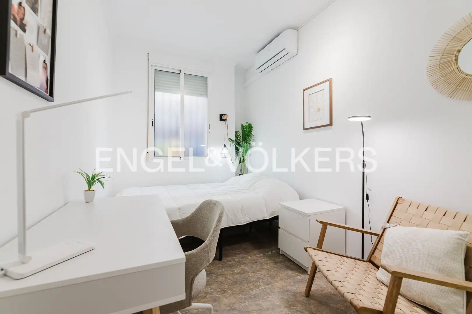 Habitación de Piso de alquiler en Valencia con Aire acondicionado y Calefacción