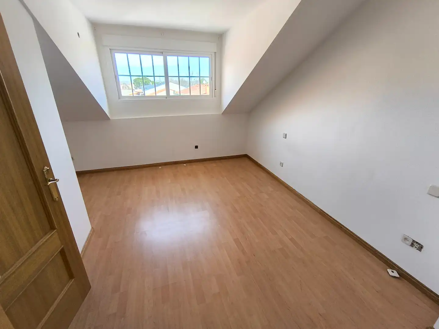 Habitación de Dúplex en venta en Valdetorres de Jarama