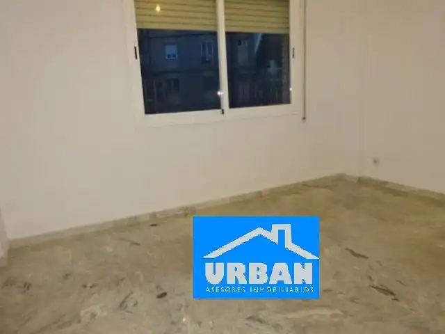 Exterior view of Flat for rent in Sevilla  with Air Conditioner and Terrace