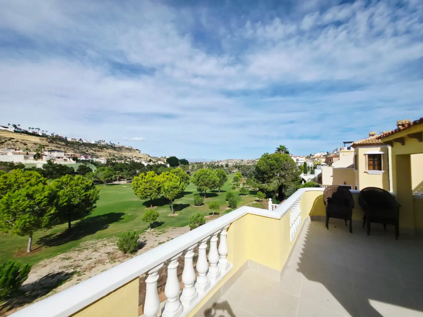 Vista exterior de Casa o chalet en venta en Rojales con Aire acondicionado, Terraza y Piscina