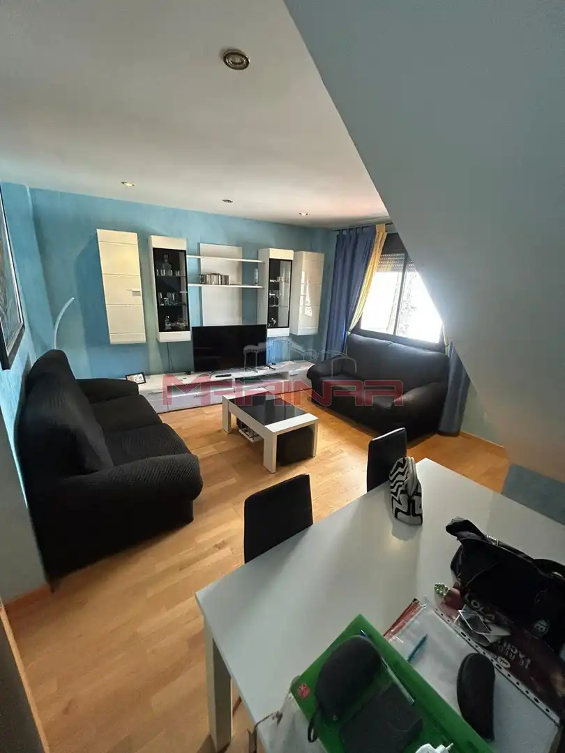 Living room of Duplexes for sale in Borox  with Air Conditioner and Heating